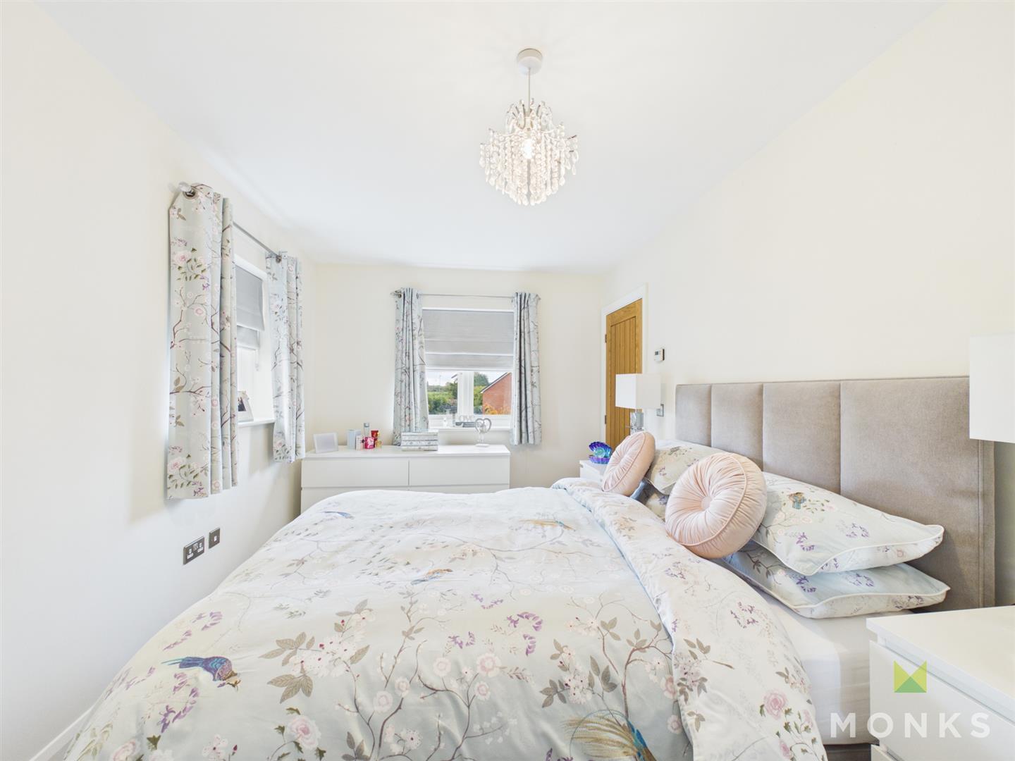 15 Wessex Close, Shrewsbury, SY4 4RZ For Sale
